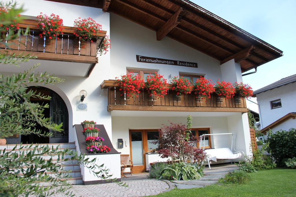 Aparthotel Garni Haus Hubertus 马莱斯韦诺斯塔 外观 照片