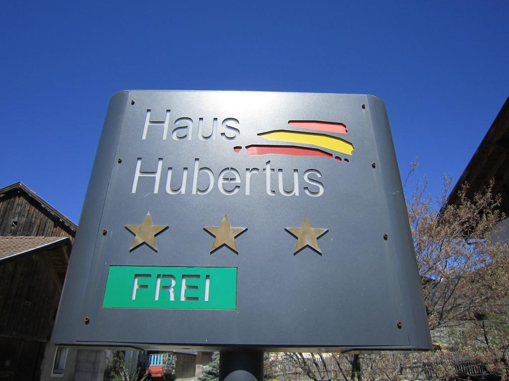 Aparthotel Garni Haus Hubertus 马莱斯韦诺斯塔 外观 照片