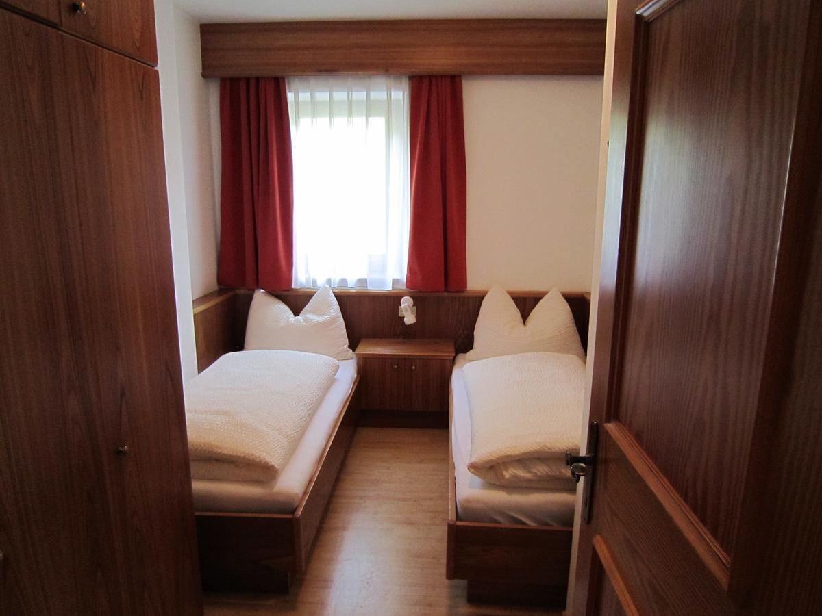 Aparthotel Garni Haus Hubertus 马莱斯韦诺斯塔 外观 照片