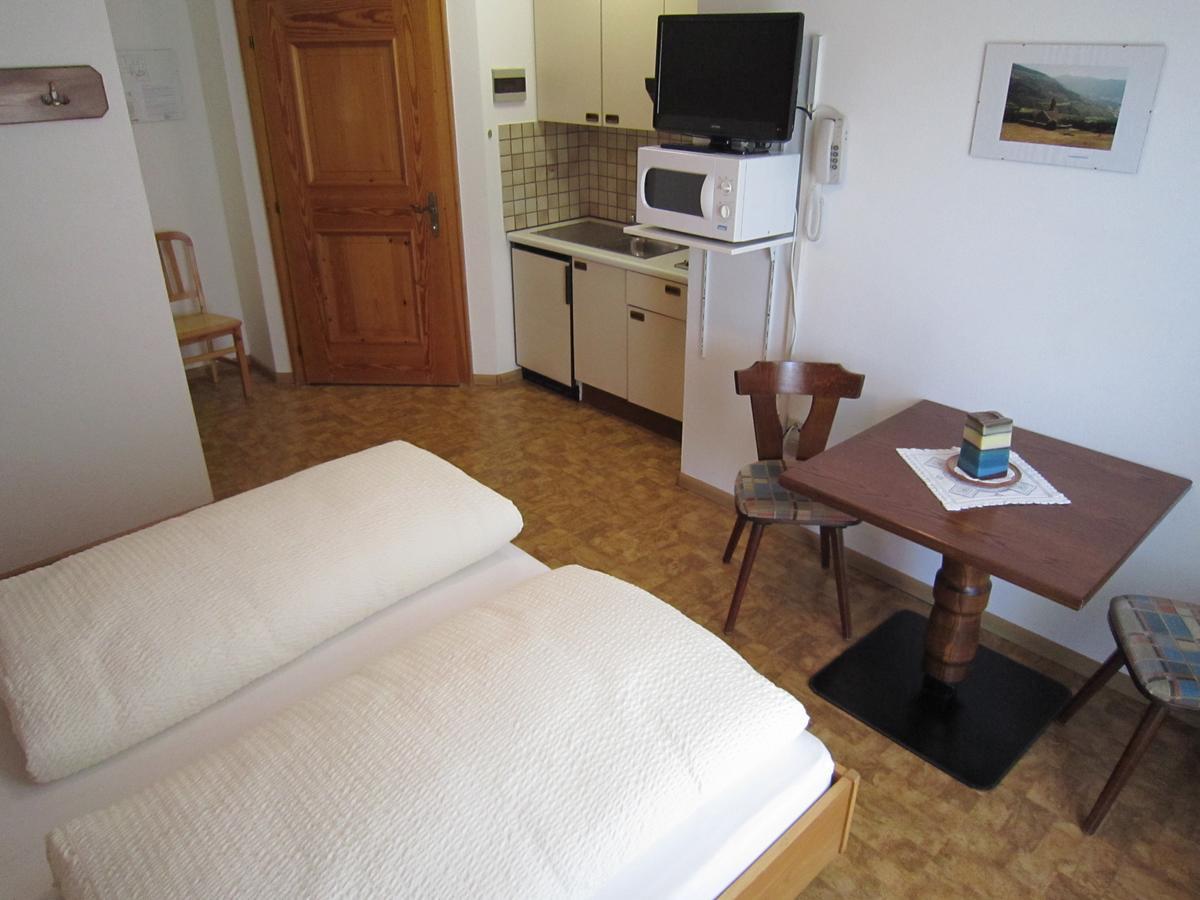 Aparthotel Garni Haus Hubertus 马莱斯韦诺斯塔 外观 照片