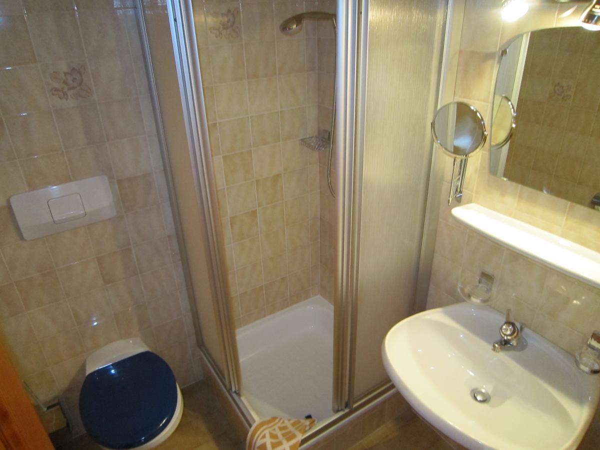 Aparthotel Garni Haus Hubertus 马莱斯韦诺斯塔 外观 照片